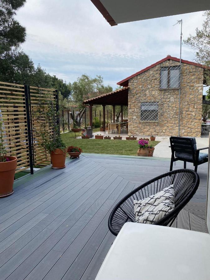 Villa Elea 보우르보우로우 외부 사진