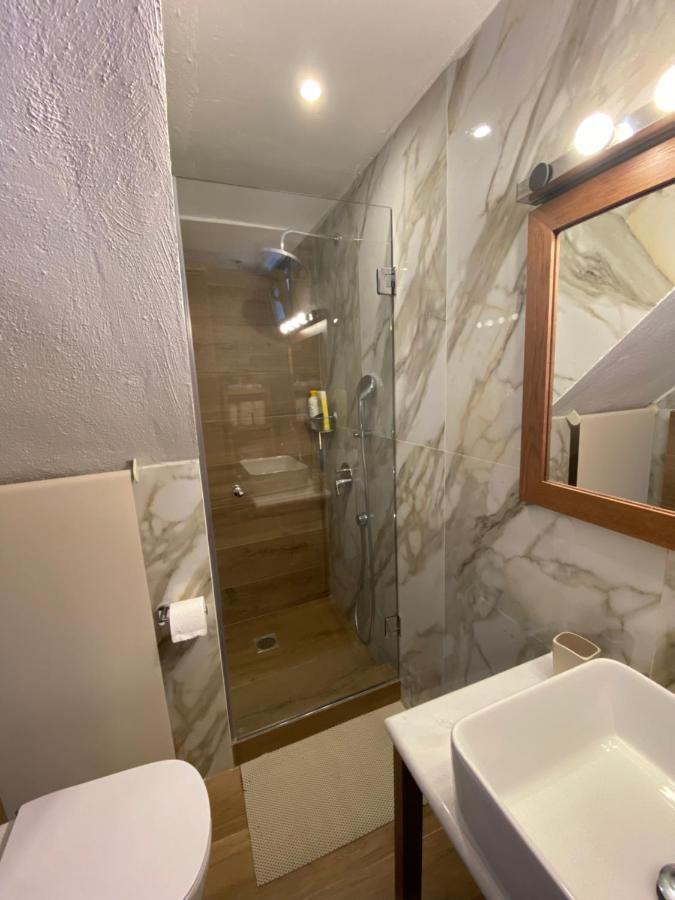 Villa Elea 보우르보우로우 외부 사진
